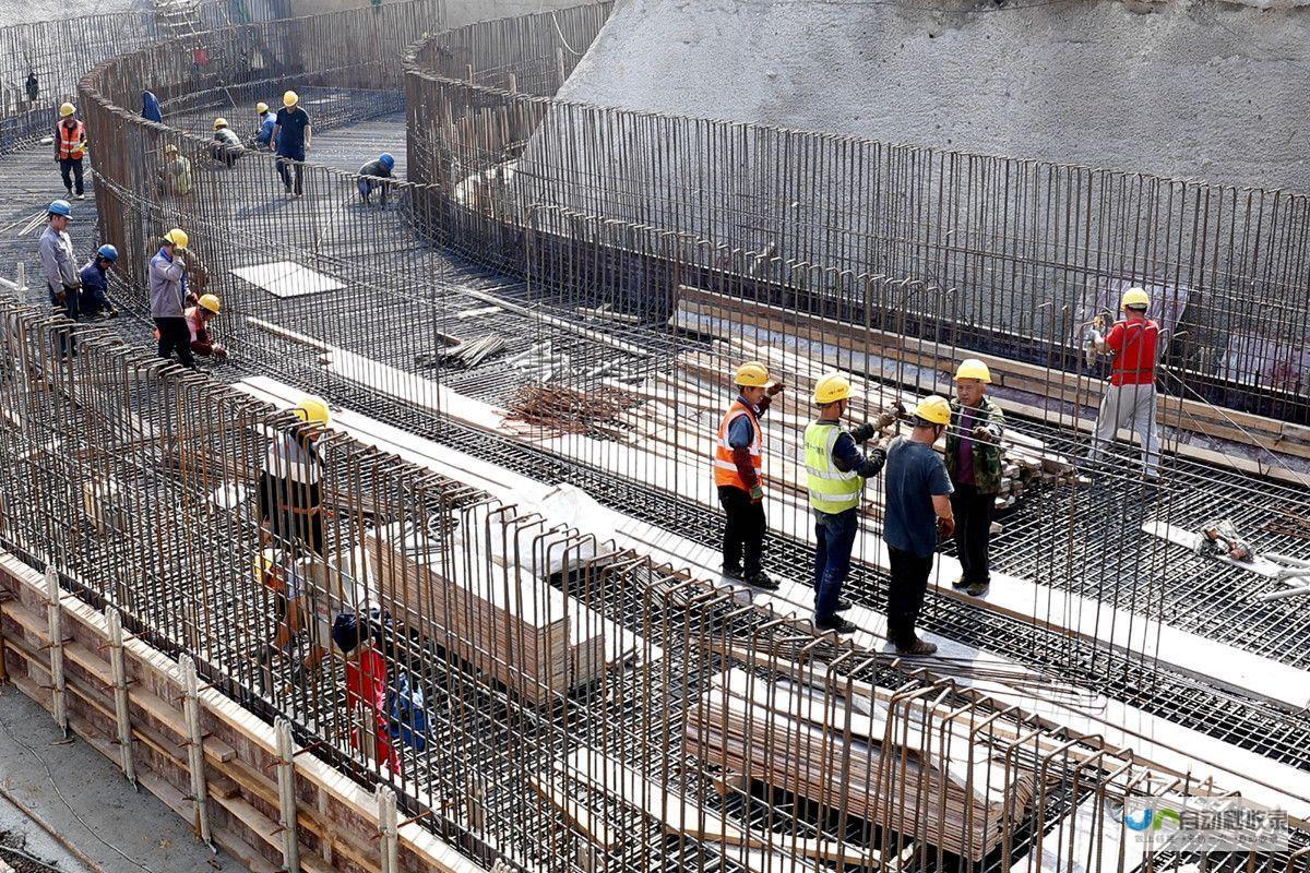 武汉专业建站服务：从网站策划到上线运营，全方位助力您的电商之路！